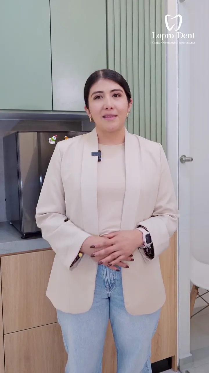 Paciente que comparte su experiencia con Lopro Dent